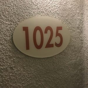 Meet your Posher, Javier